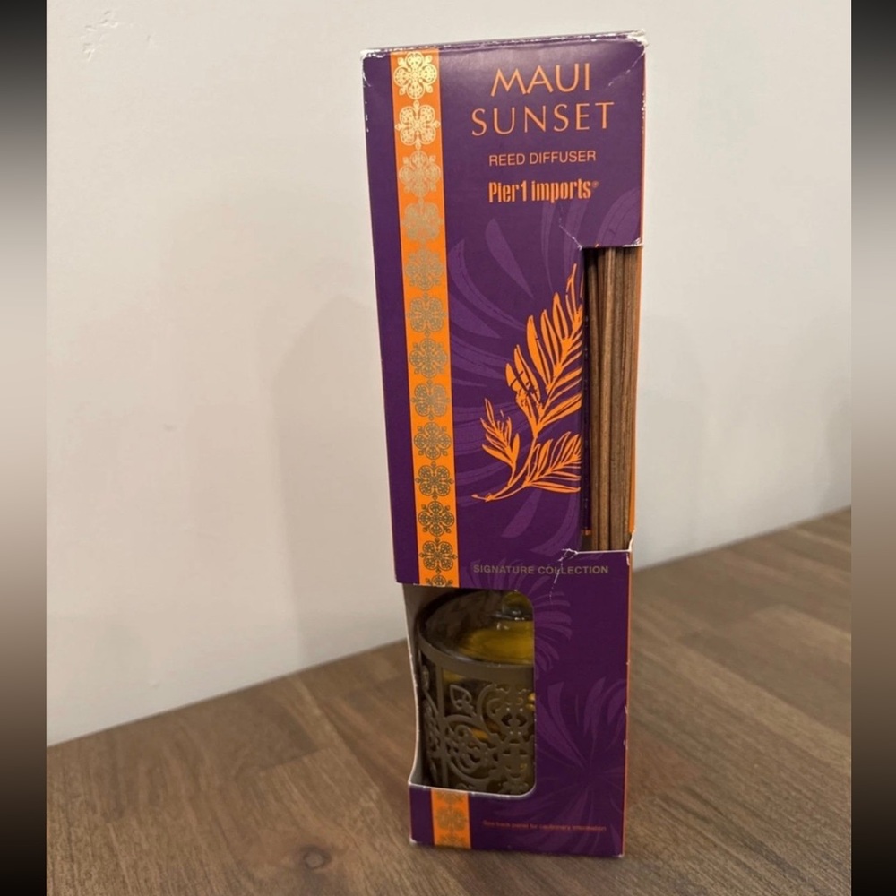 Rare Pier 1 Imports Maui Sunset Reed Diffuser Oil Set Signature Collection 5oz